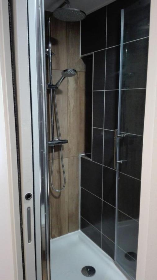 Le 67,Ski Et Randonnee,Lave Linge,Seche Linge,Parking Bernex Exterior photo